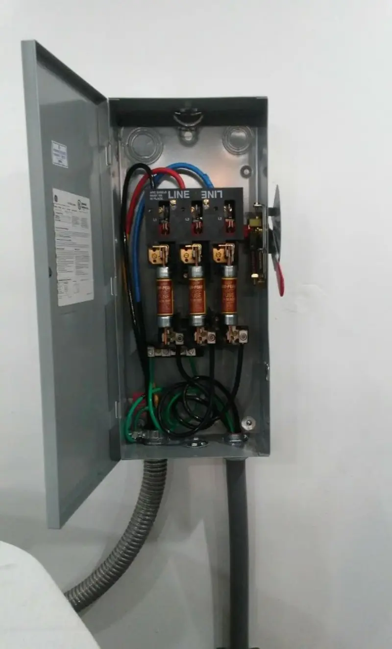 Three-phase disconnect switch installed for Electrical Wiring & Rewiring in Poulsbo